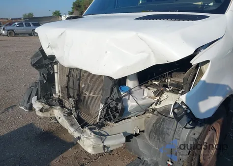 2021 Mercedes-Benz Sprinter 2500 High Roof V6 z USA, uszkodzony, nr VIN W1Y4ECHY5MT079714